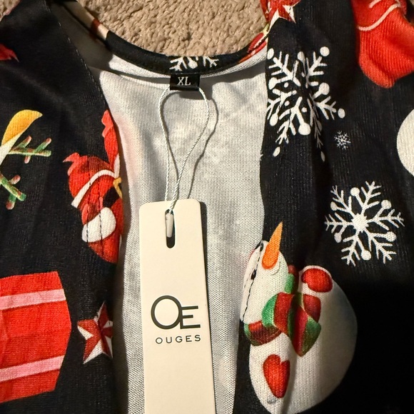 OUGES Festive Holiday Robe - Picture 4 of 5